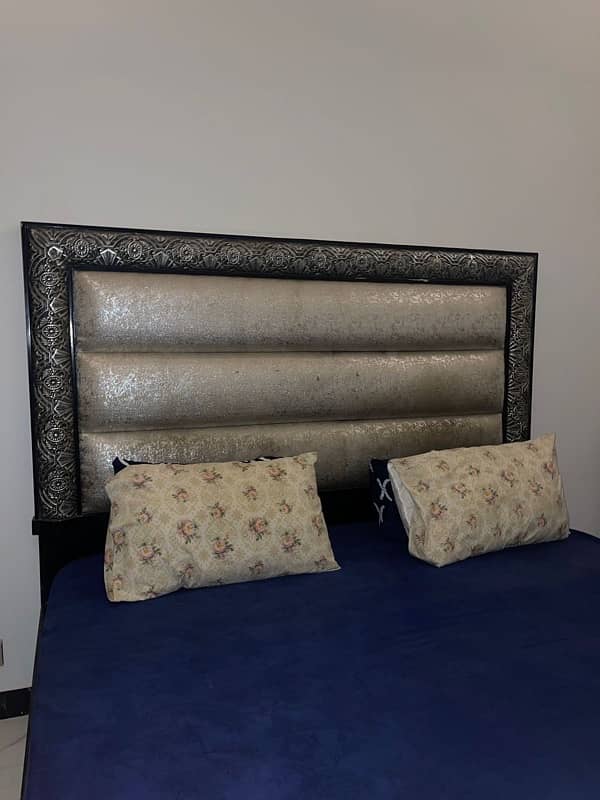 fancy black and silver king bed set 1