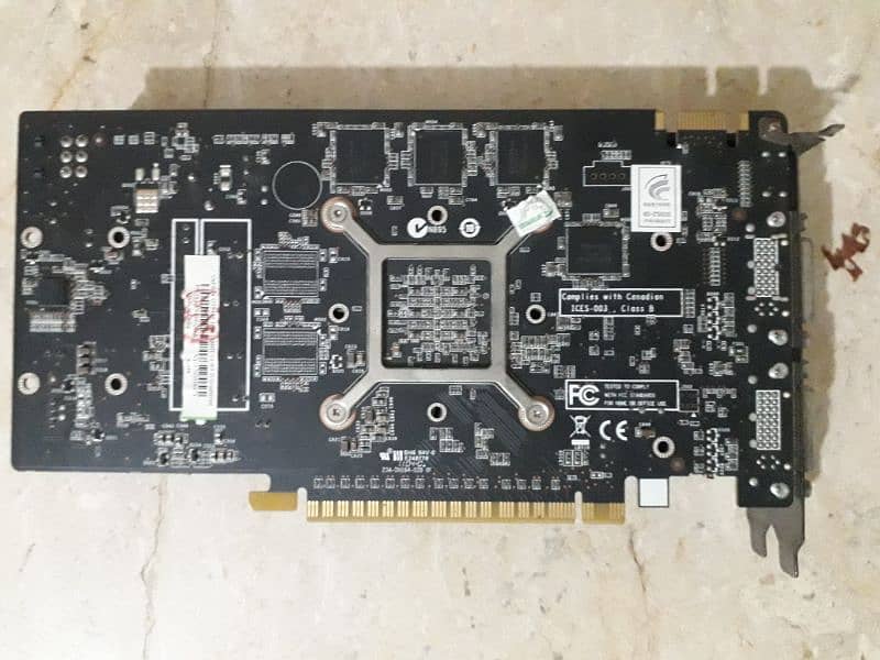 GTS 450 1GB GDDR5 128Bit 1