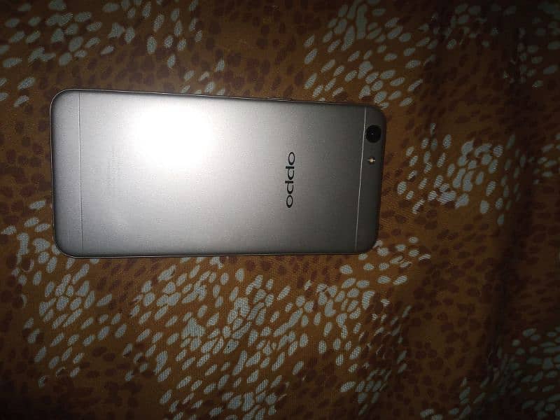 oppo a57 10/9.5 condition 6/128 GB 0