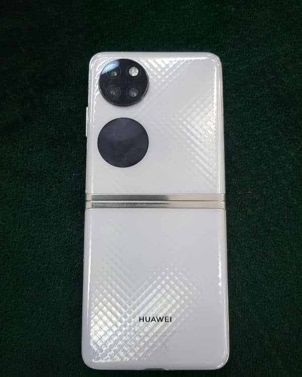 Huawei P50 Pocket Official approved 11