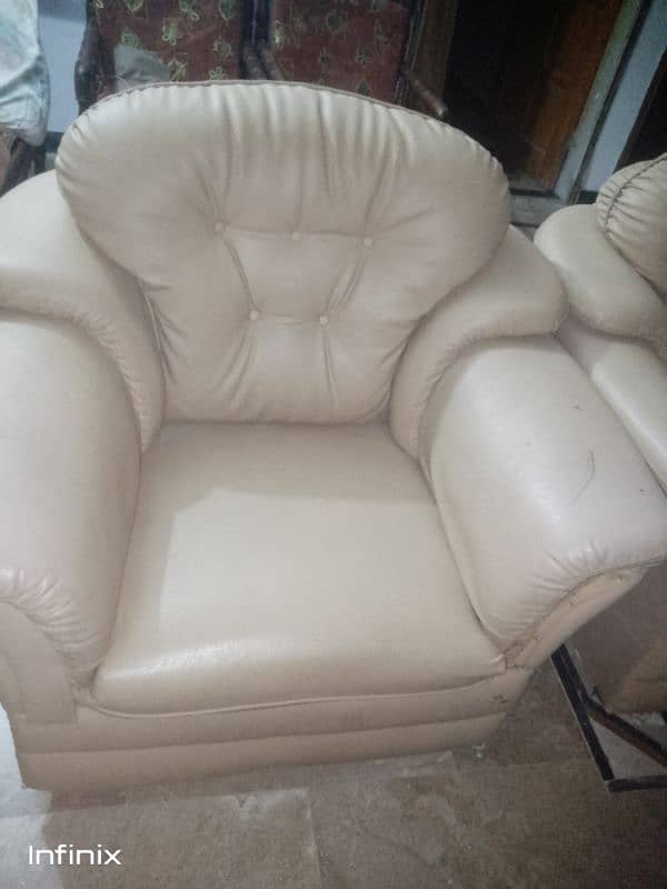 7 saeter sofa for sale 1