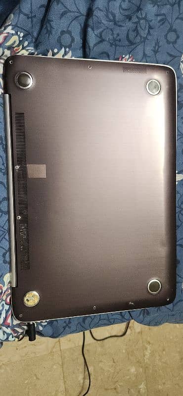 HP Spectre 13-3000ea Ultrabook 7