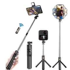 R1s Latest Bluetooth Selfie Sticks with Remote and Selfie Light