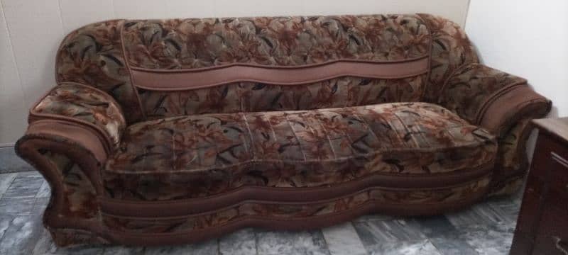 5 seater sofa set. 1