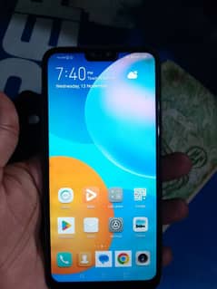 Huwaie y9 2019 4gb 128gb