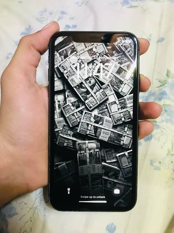 IPhone 11 with box ( FU ) 256gb exchange possible 5