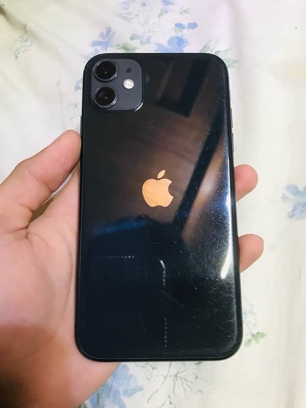 IPhone 11 with box ( FU ) 256gb exchange possible 7