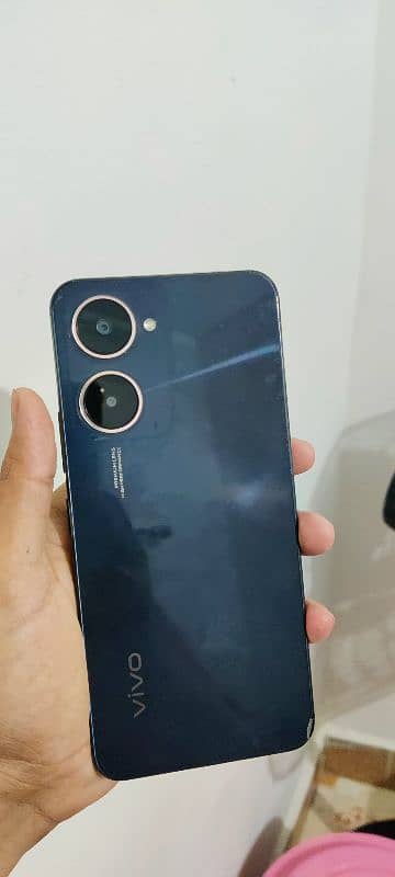 Vivo Y03 (9 Months Warranty Remaining) 8