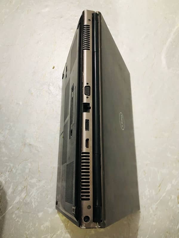 Dell Precision M4600 17 3nd gen Workstation graphics laptop 2