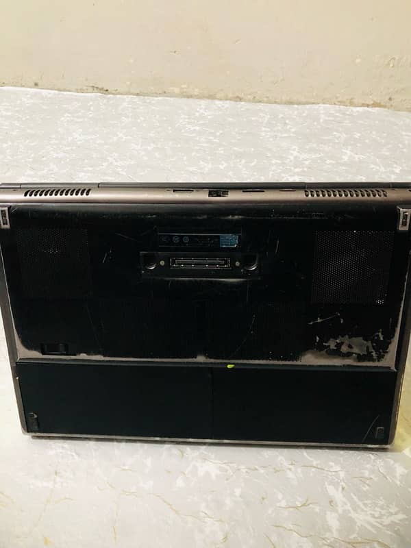 Dell Precision M4600 17 3nd gen Workstation graphics laptop 3