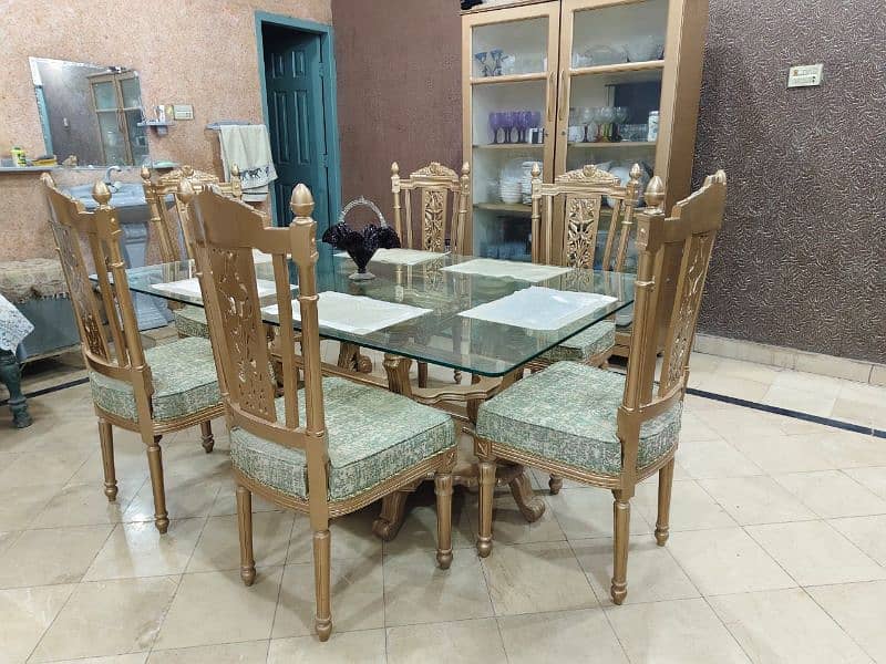 High Quality Dining Table With 6 Chairs in Molty Foam and Deco Paint. 0