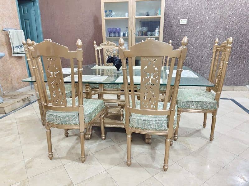 High Quality Dining Table With 6 Chairs in Molty Foam and Deco Paint. 2