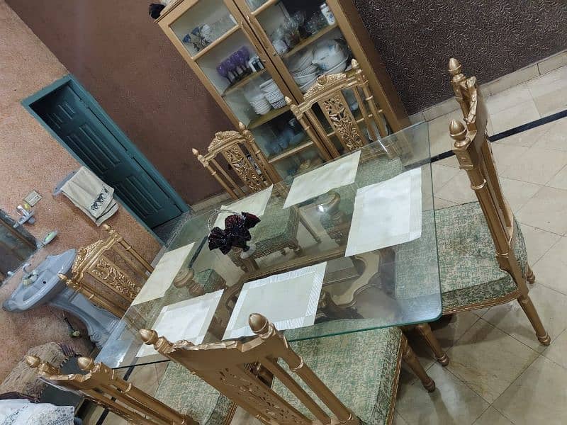 High Quality Dining Table With 6 Chairs in Molty Foam and Deco Paint. 5