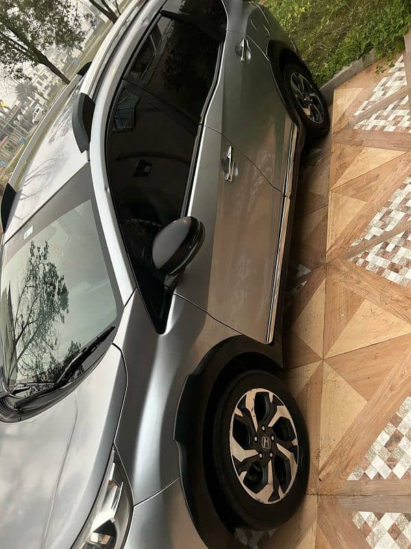 Honda BR-V S Package 2019 Automatic 3