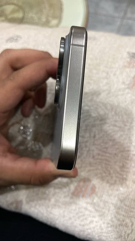 iPhone 15 Pro Max 256 Gb Factory Unlock LL/A 2