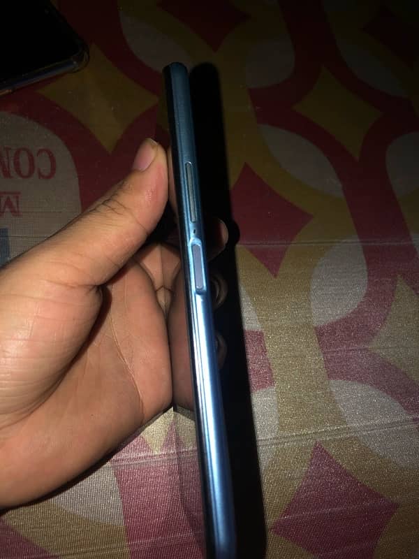 vivo y20s 4/128gb 0