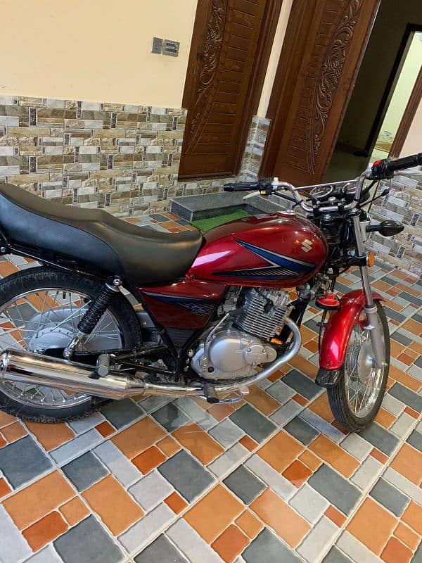 suzuki bike 150 new condition 2