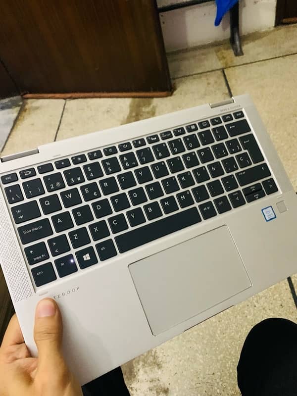 hp elitebook x360 1030 G3 4