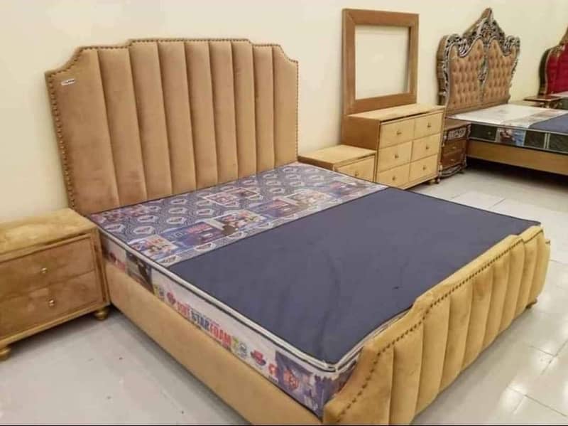 Bed/Bed Set/ Bedroom Set 10