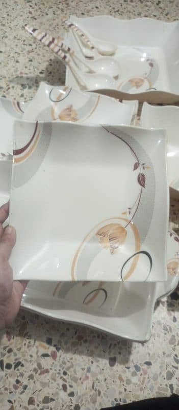 Melamine dinner set sale urgently 1