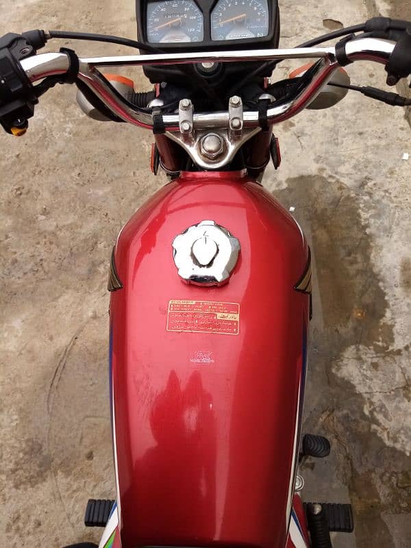 HONDA 125 FIRST HAND AVAILABLE FOR SALE 4