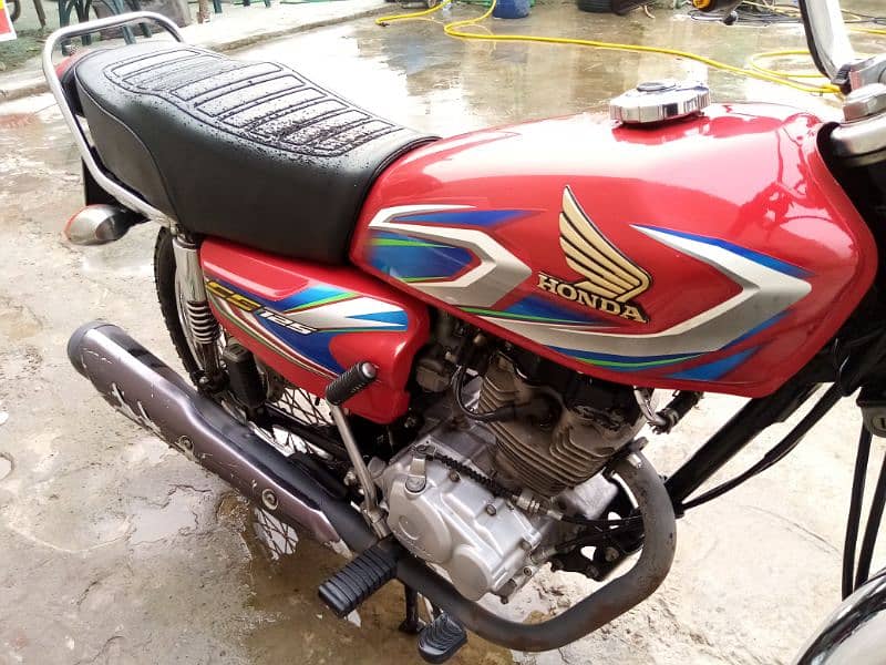 HONDA 125 FIRST HAND AVAILABLE FOR SALE 5