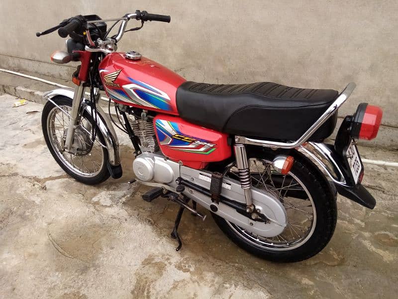 HONDA 125 FIRST HAND AVAILABLE FOR SALE 7