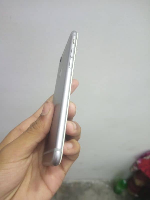 iphone 6 pta approved 128gb all ok h just finger print not working 3