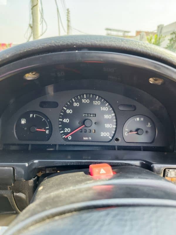 Suzuki Cultus VXR New condition Exchange possible 15