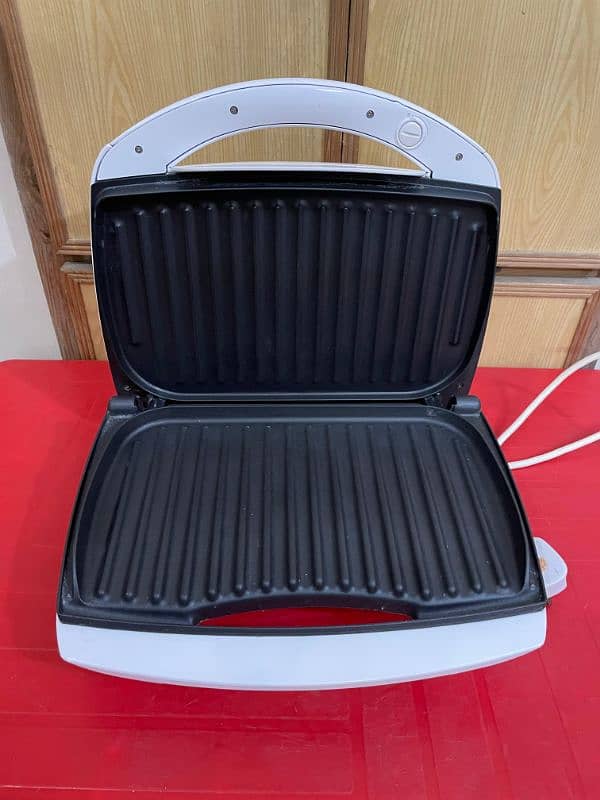 Rosemary Conlay Large Electric Grill, Imported 7