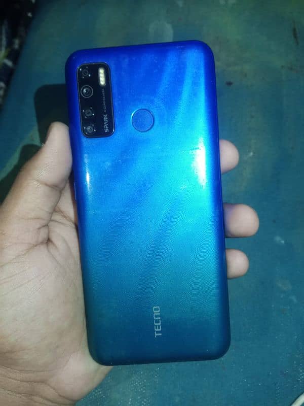 Tecno Spark 5 pro 3