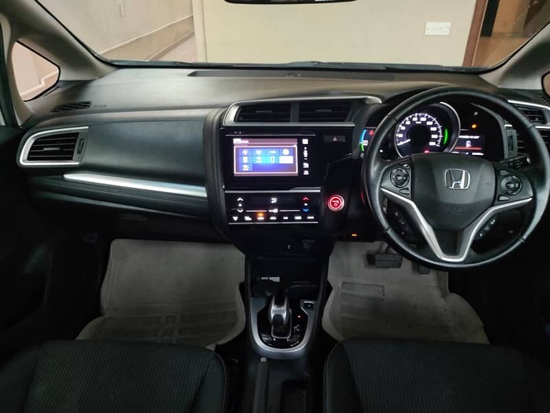 Honda Fit 2017 S Package ( Top of the Line ) 5