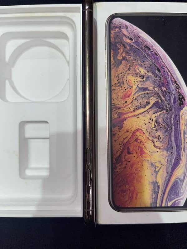 XS MAX 64GB PTA APPROVED 5