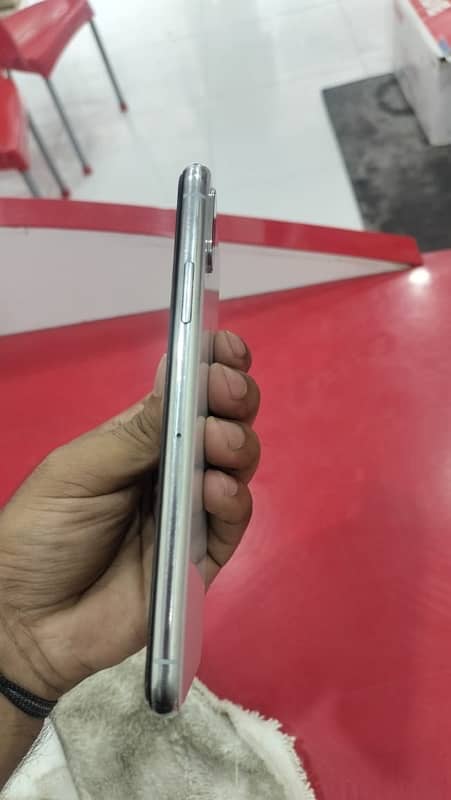 iphone x pta aproved 4