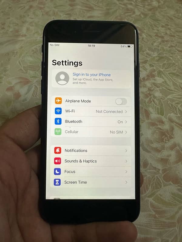 iPhone 7 128GB Non-PTA 4