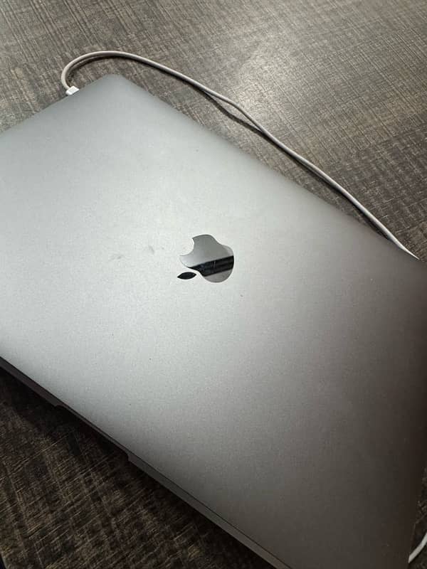 Macbook Pro 2019 1