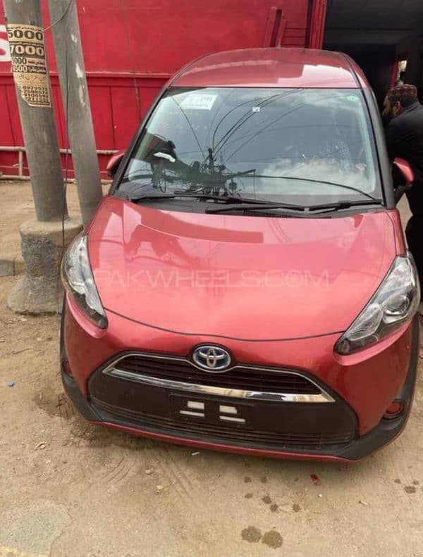 Toyota Sienta 2016 2