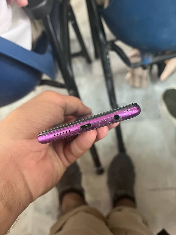 oppo F9 3