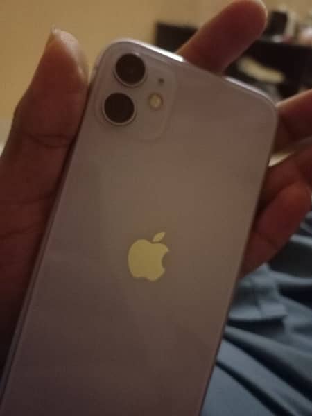 iphone 11 PTA Approved 90% BH 5