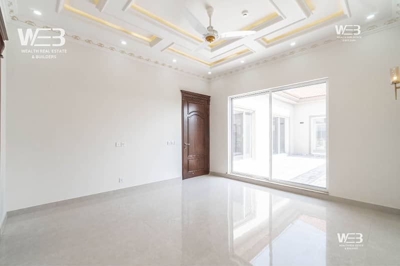 Amazing Designed 1 Kanal House In DHA Phase 7 For Sale Now 32