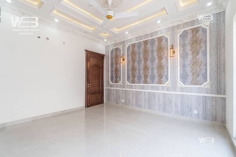 Amazing Designed 1 Kanal House In DHA Phase 7 For Sale Now 34