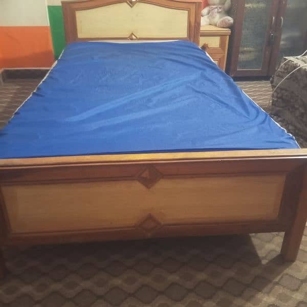 singel bed and dra and best quality metres ka sath 3