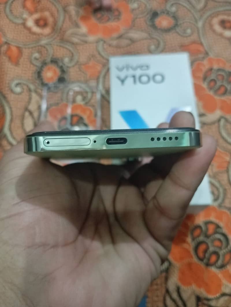 Vivo y100 3