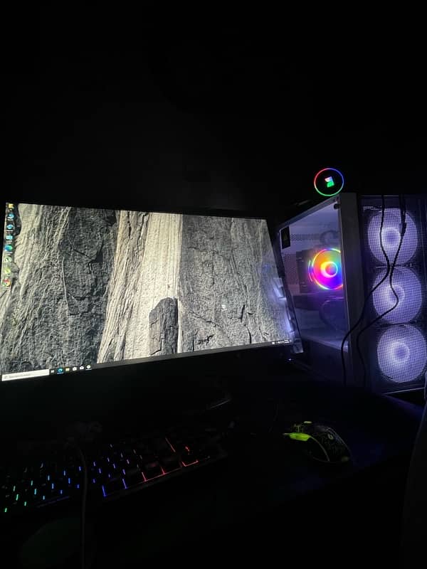 Gaming pc for sale. Amd Ryzen5 3600 + Rx5908Gb 3