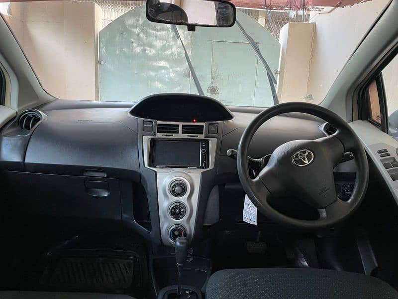 Toyota Vitz 2007 7