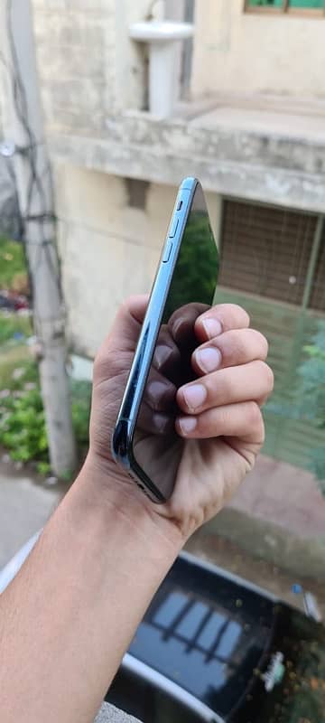 iphone 11 pro 0