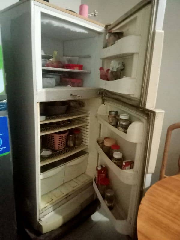 Pel Fridge Good condition for sell 1