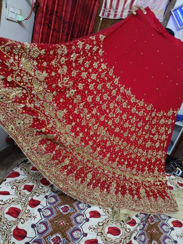 Preloved Bridal lehnga for sale best condition 3