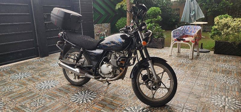 Super Condition Low Miles Gs 150 3