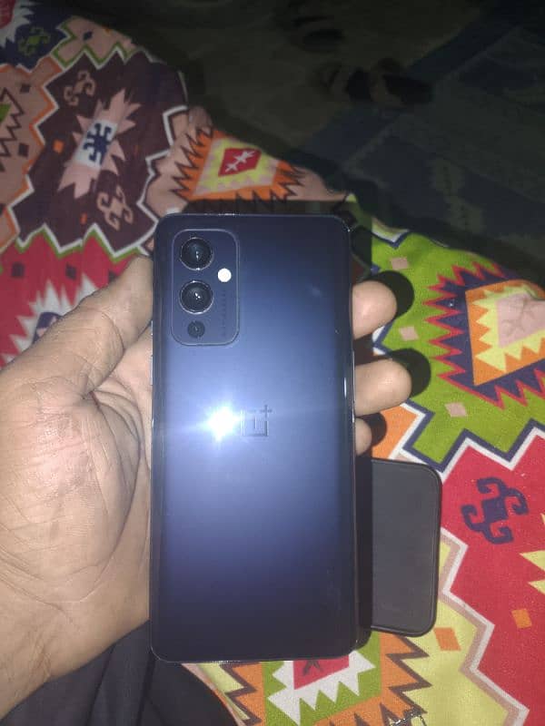 oneplus 9 5G 8,/128 Snapdragon 888 pubg 90 FPS supported 1